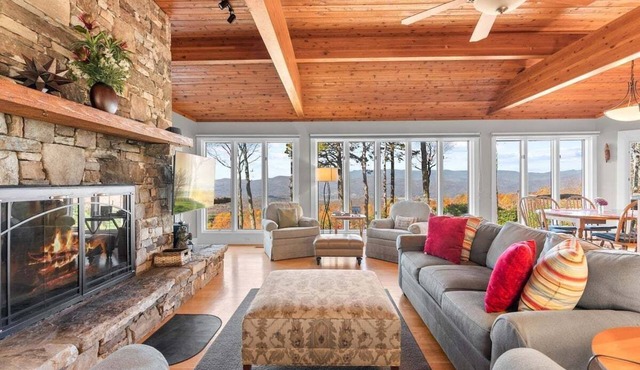 Eagleview 42 Acre Mountain Top w/free Biltmore Pass