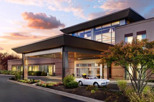 Eaglewood Resort & Spa