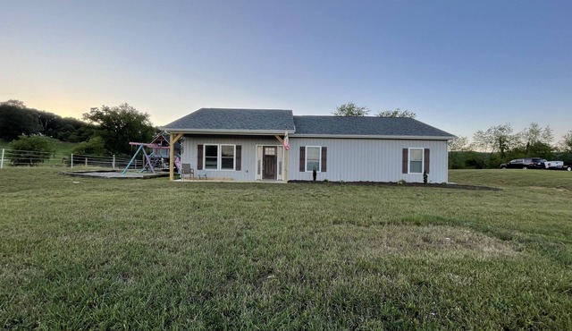 Early check in for Thursday night games! Discount available for repeat bookings!