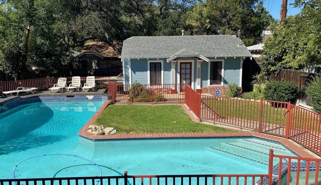 East Altadena Cozy private guesthouse