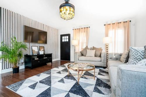 East Atlanta/Decatur retreat with fire-pit