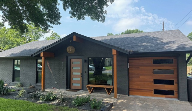 East Austin Contemporary w Natural Pool