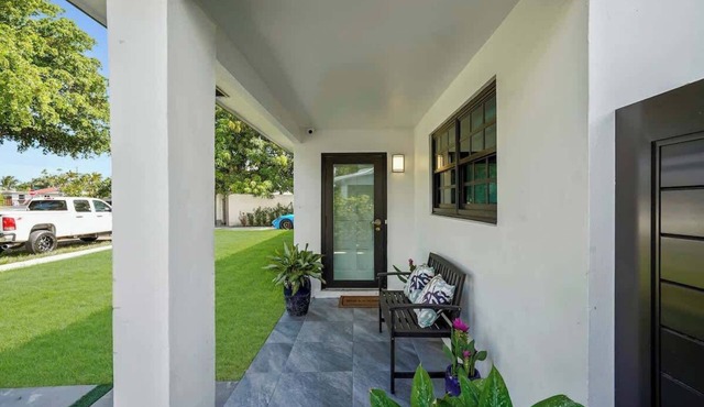 East Beach Apart by PMI unit 2