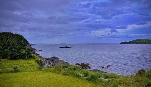 East Coast Oceanfront Escape - Just 45 minutes South of St. John's City NL