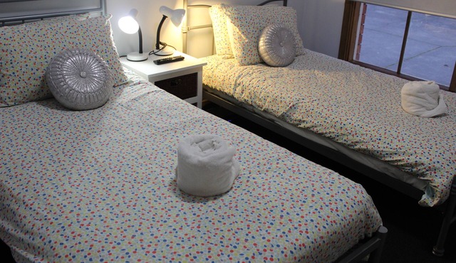 East Doncaster at Tunstall, Full Kitchen close to Tunstall Square Shops