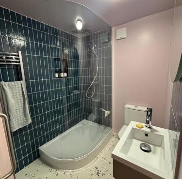 East Dulwich - double room with en suite