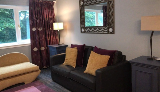 East Kilbride- Newly refurbished two bedroom flat