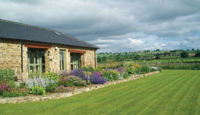 East Lodge is a comfortable single storey barn conversion in 30 acres of grass and woodland.