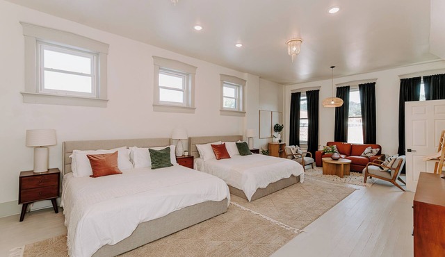 East Main Lofts - Boho 203