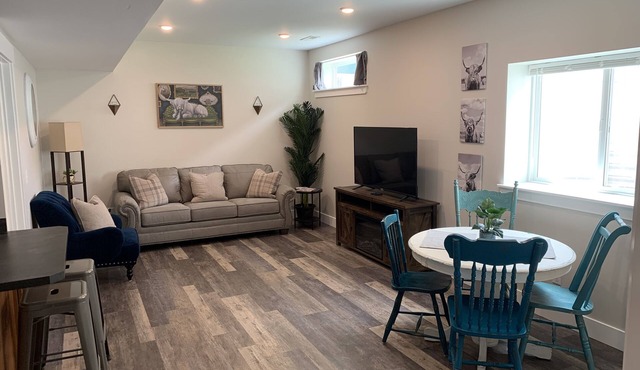 East Mo Bungalow: Close to Downtown, University, Avail. Aug. 1st!