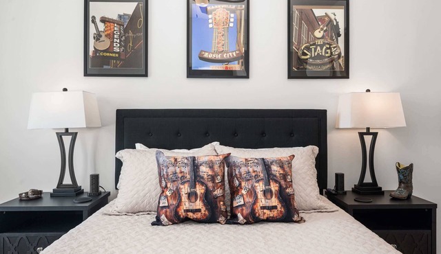 East Nash Condo for 4 with Public Rooftop Near DT!