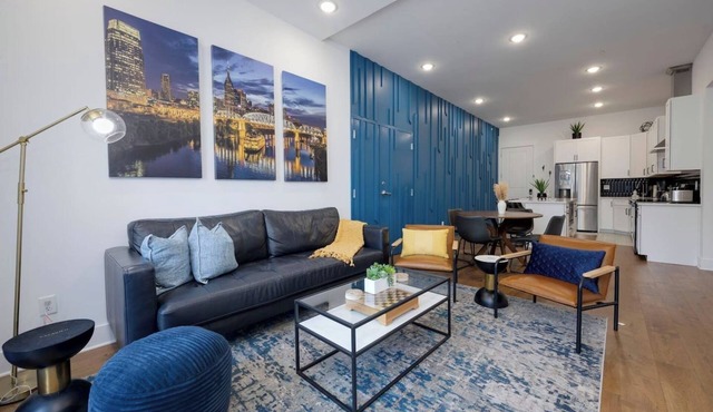 East Nashville- cozy and convenient