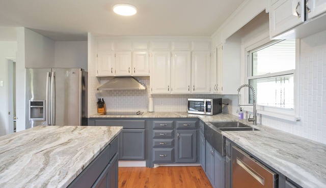 East Nashville Home, Located on Shelby Park/Greenway and Minutes to Downtown