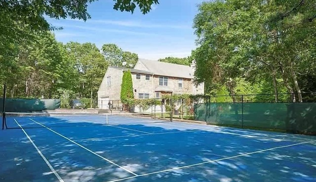 East Quogue Oasis | Pool & Tennis Court