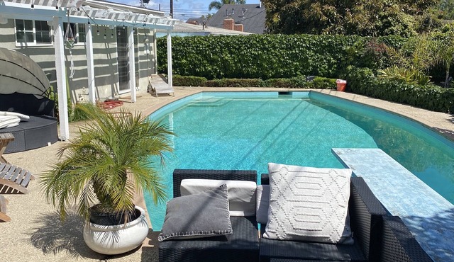 East side costa mesa House with a pool 3.5 miles from the beach