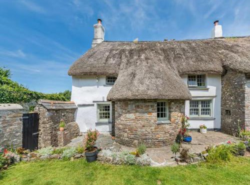 East Titchberry Cottage - Thatched cottage charm in rural North Devon