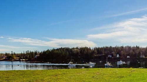 East Wind Inn on the Water