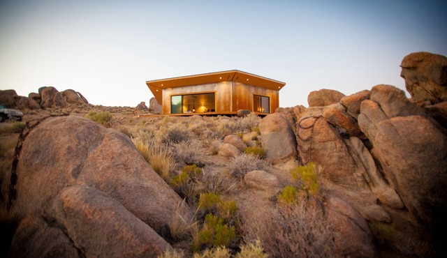 East Wind, unique house with majestic views