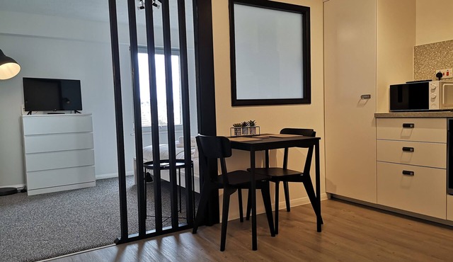 Eastcliff Escape Folkestone Studio Apartment