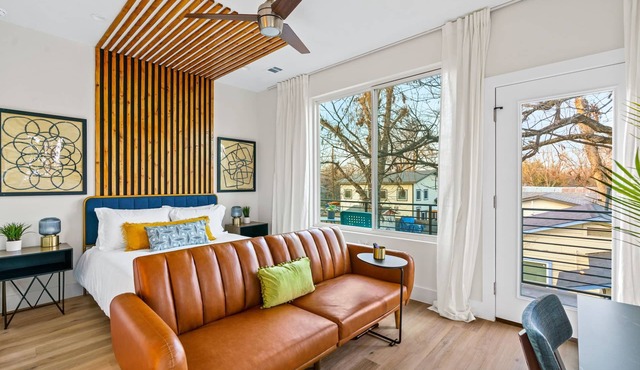 Easter Break · Fire Pit · WiFi + TV· Private Patio