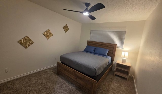 Eastfield Home - Charming 4-bedroom house in Richardson