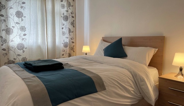 Eastside Professional Let - Durham