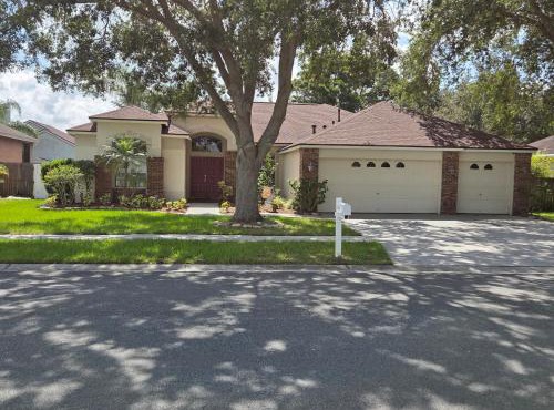 Easy-Access Pool-House Haven