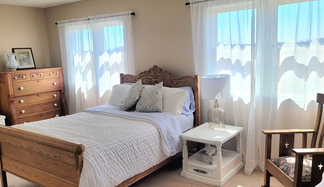 Easy access to I75 to Lima or Findlay, country home 5min from charming Bluffton