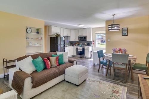 Easy Access to Parks, Hospital: St Louis Home