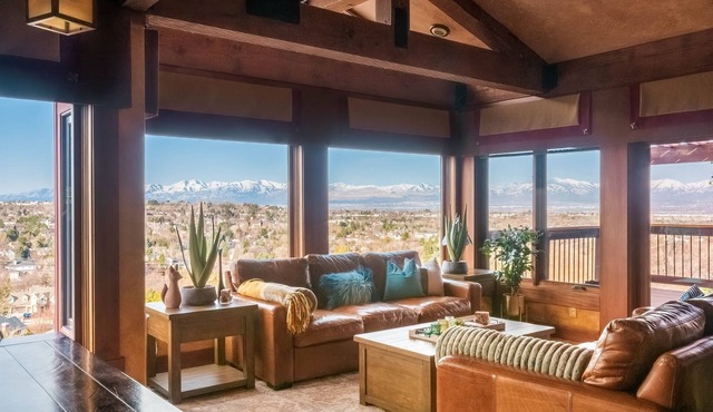 Easy Access to Snowbird & Alta | Amazing Views I Private Hot Tub