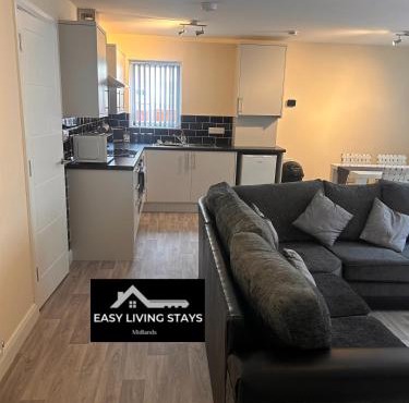 Easy Living Stays Burton on Trent