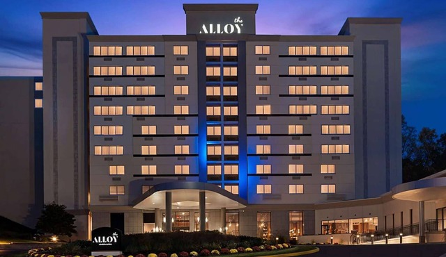 Easy Philly Access | Dining. On-Site Bar. Pool.