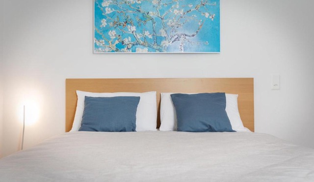 Easyflatvezia, Near Lugano, Free Secure Parking