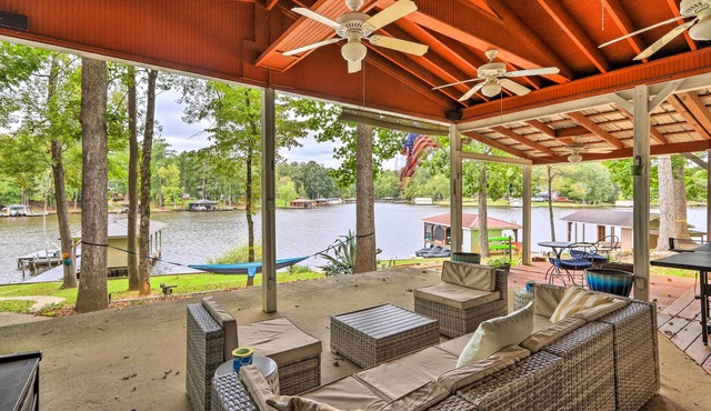 Eatonton Getaway on Lake Sinclair w/Dock!