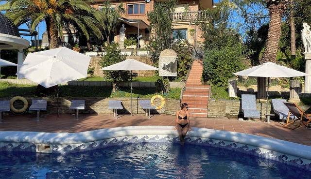 Ebano&Marfil Suite Home. A different kind of villa.