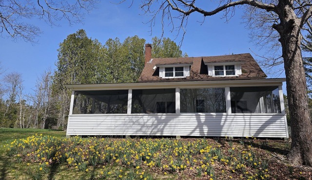 Eboleth House - Beautiful Farmhouse on the Reach.