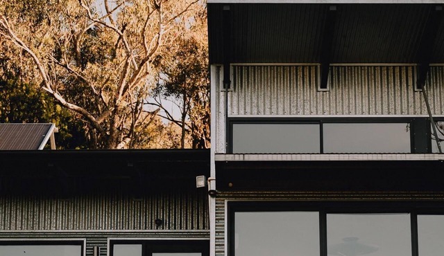 'ECHO' - 3 Bedroom - Lifestyle Retreat in Myrtleford