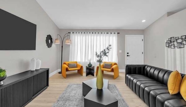 Echo Desert House-20 Min to USA Pkwy/4BR|2Bathrooms|Sleeps 9
