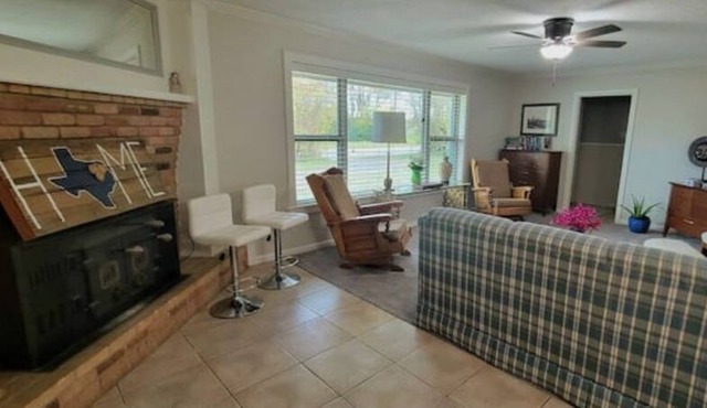 Eclectic Edom: The Homestead
