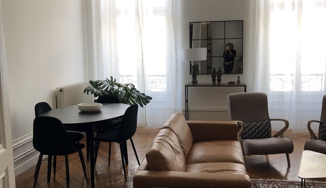 Eclectic Haussmanian apartment lots of charm very central