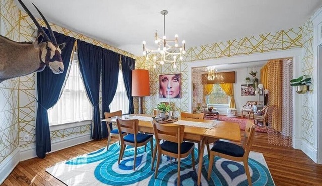Eclectic Home Stunning/Stylish in Downtown KC