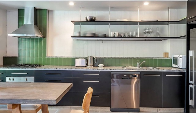 Eclectic Perfectly Positioned Apartment