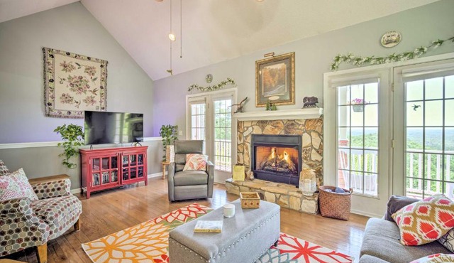 Eclectic Ranger Home with Mtn Views and Hot Tub!