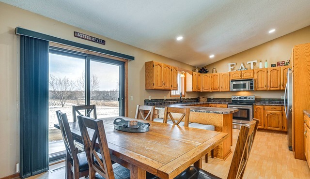 Eclectic & Spacious Cadott Getaway w/Water View