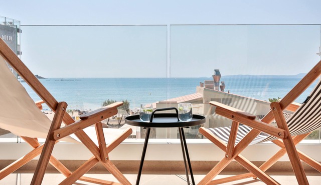 ECO-APARTMENTS LA MARINEDA & HOTEL THALASSA SPORT & SPA