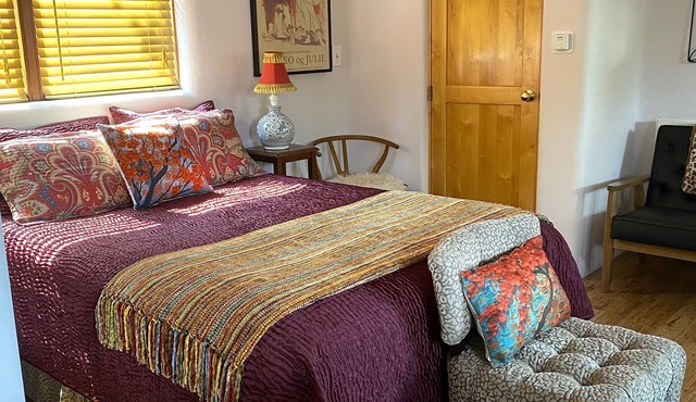 Eco Conscious, Peaceful & Serene, Dog Friendly, Open Floor Plan, Cozy, Private…