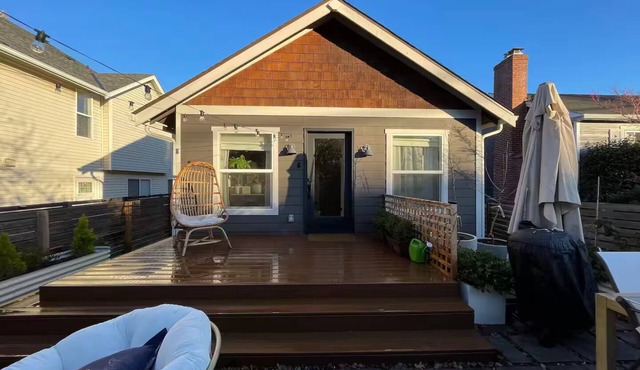 Eco-Friendly Bungalow in the Heart of West Seattle