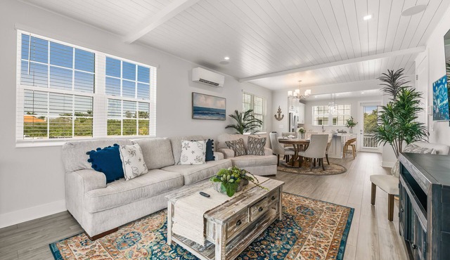 Eco-Friendly Home with Pool and Game Room! - Baydream Believer at Hunter’s Point