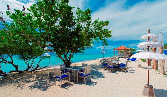 Eco-Friendly 2BR Boutique Villa - W/Daily Housekeeping!