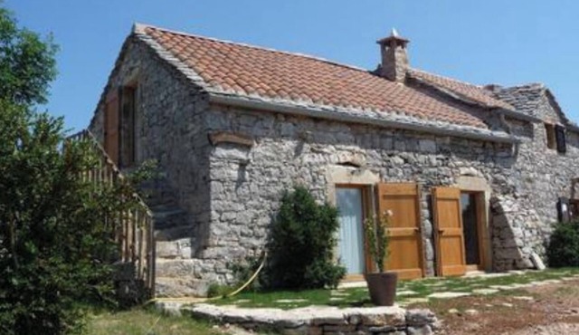 Eco gîte de Loulette in the heart of the Grands Causses Regional Nature Park